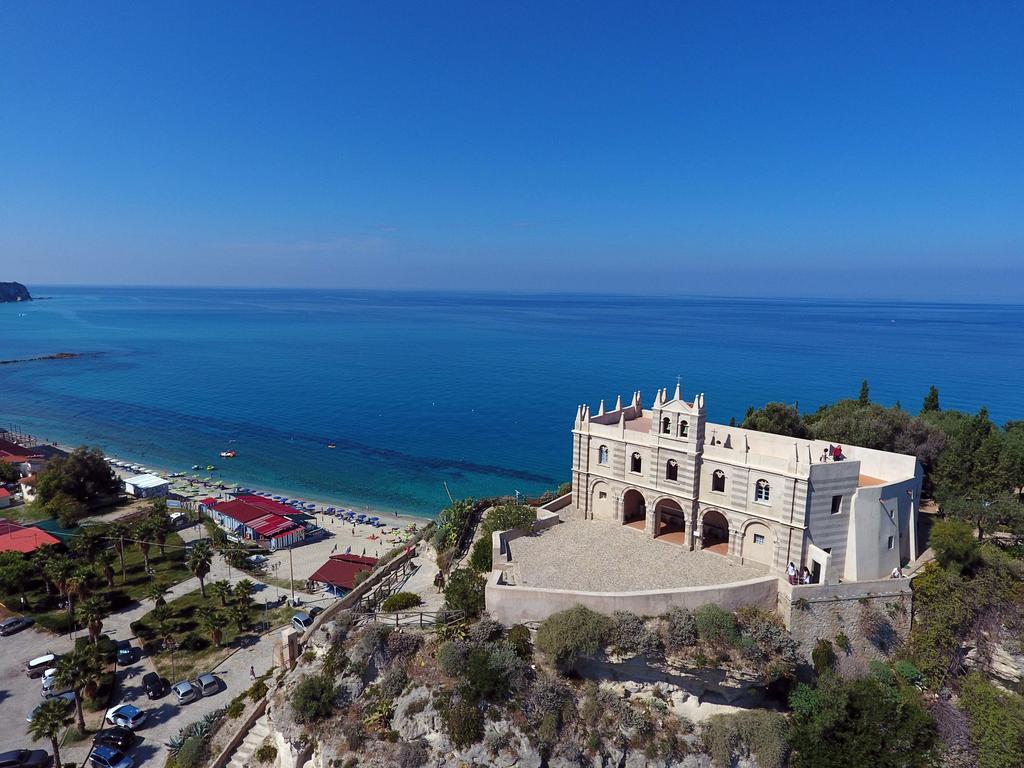 Hotel La Perla Tropea Esterno foto