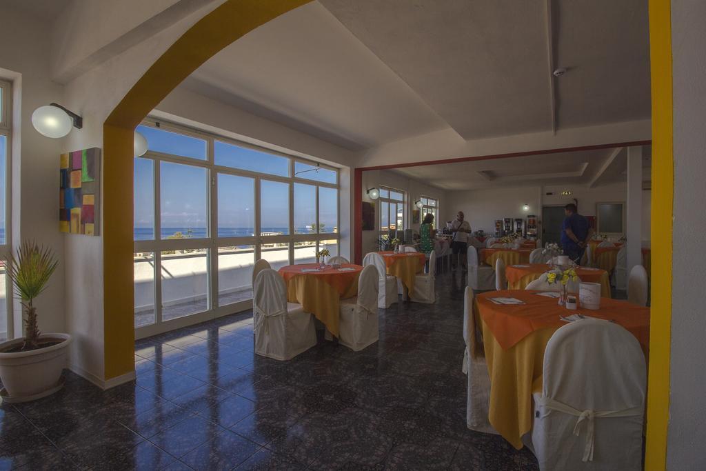 Hotel La Perla Tropea Esterno foto