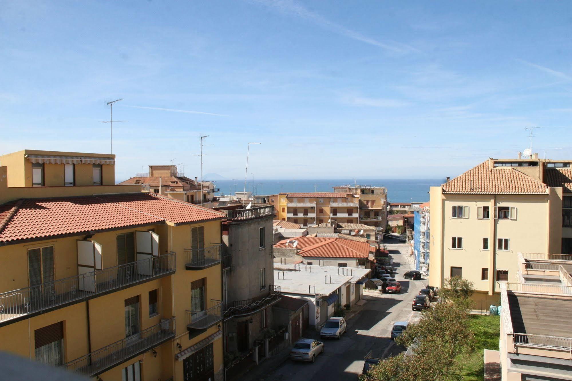 Hotel La Perla Tropea Esterno foto